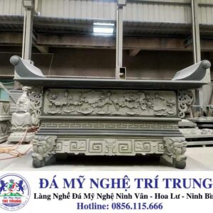 Bàn thờ đá 03
