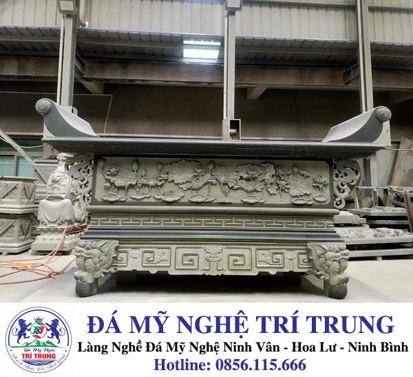 Bàn thờ đá 03