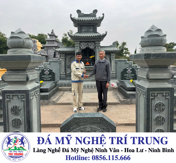Lăng thờ đá 06